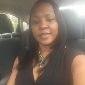 Meet your Posher, Jaquita